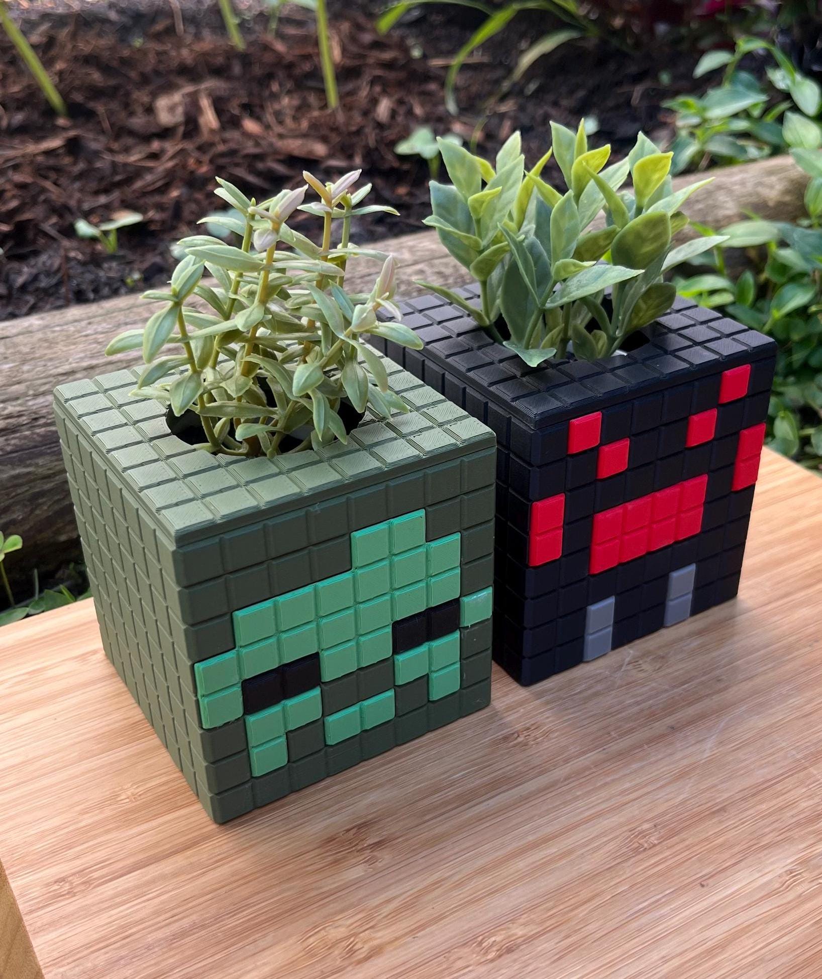 Minecraft Stationary Holders OR Decorative Plant Pot - Zombie, Spider | Retro Cozy Gaming | Kids videogame gift | Cute Office Table Decor