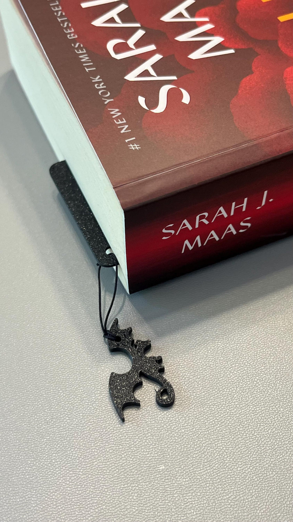 Fourth Wing / Throne of Glass Bookmark with Charm - Empyrean Fantasy Decor