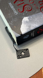 Six of Crows Bookmark with Charm - Gishaverse Fantasy Decor
