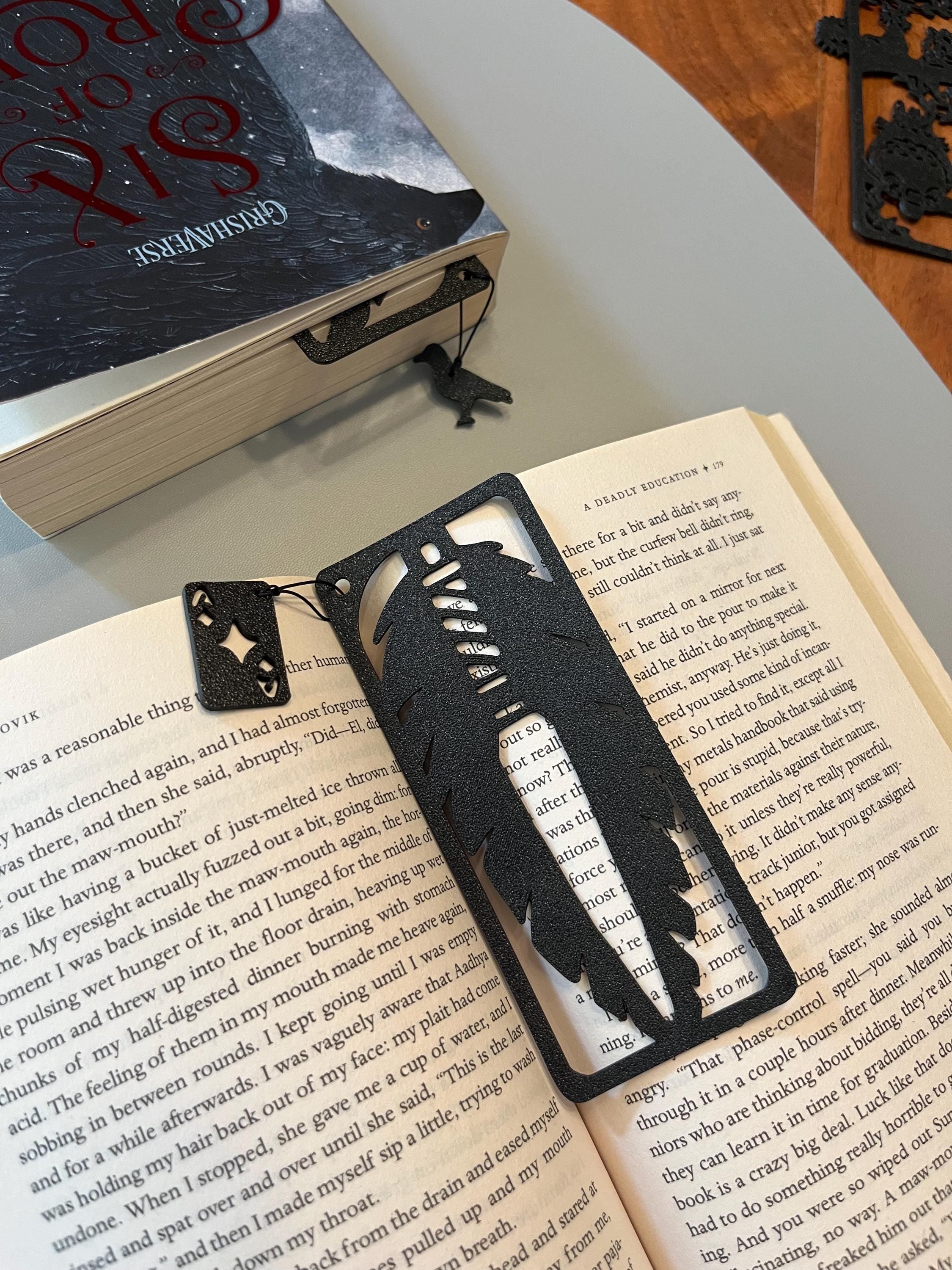 Six of Crows Bookmark with Charm - Gishaverse Fantasy Decor