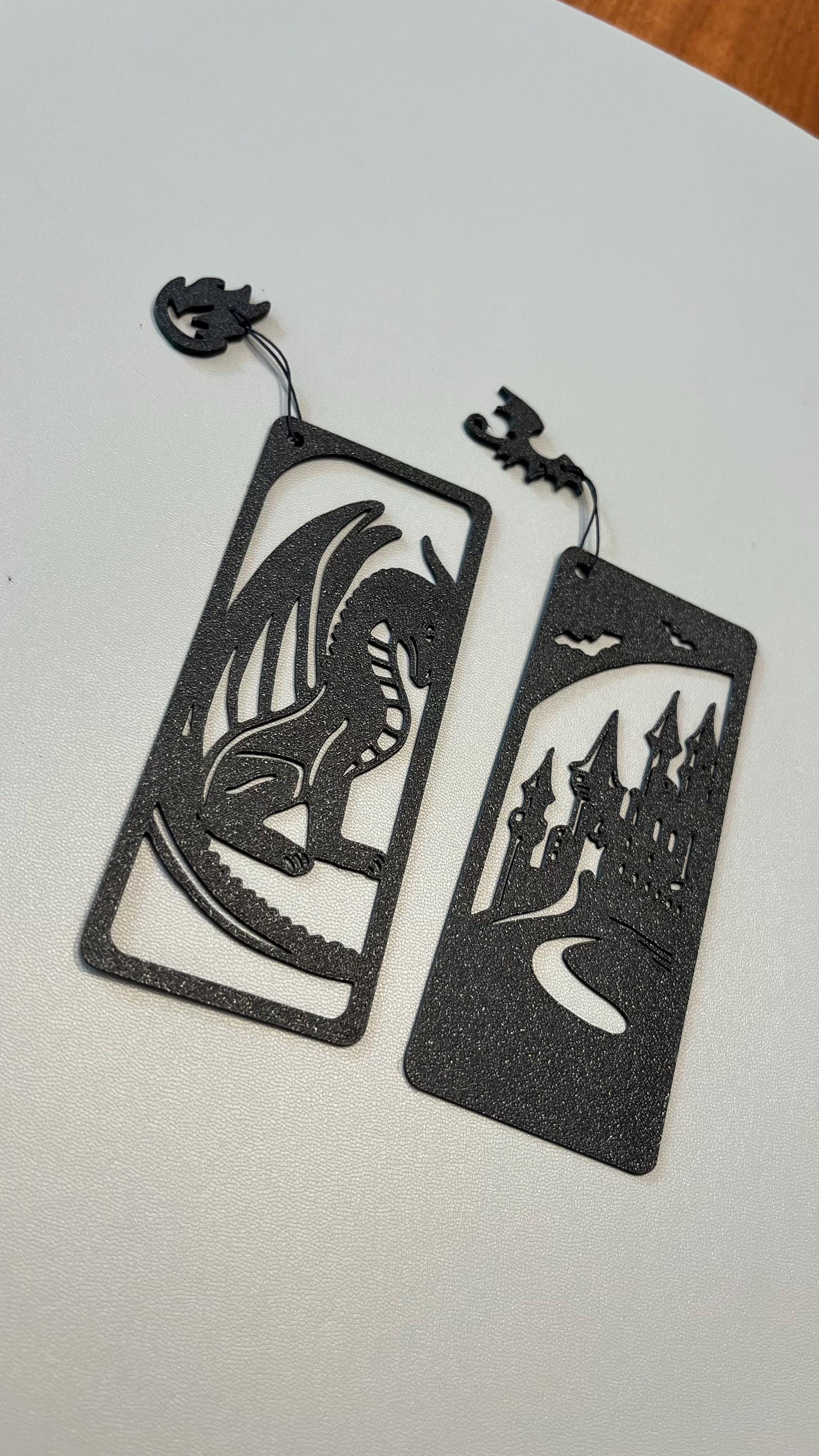 Fourth Wing / Throne of Glass Bookmark with Charm - Empyrean Fantasy Decor