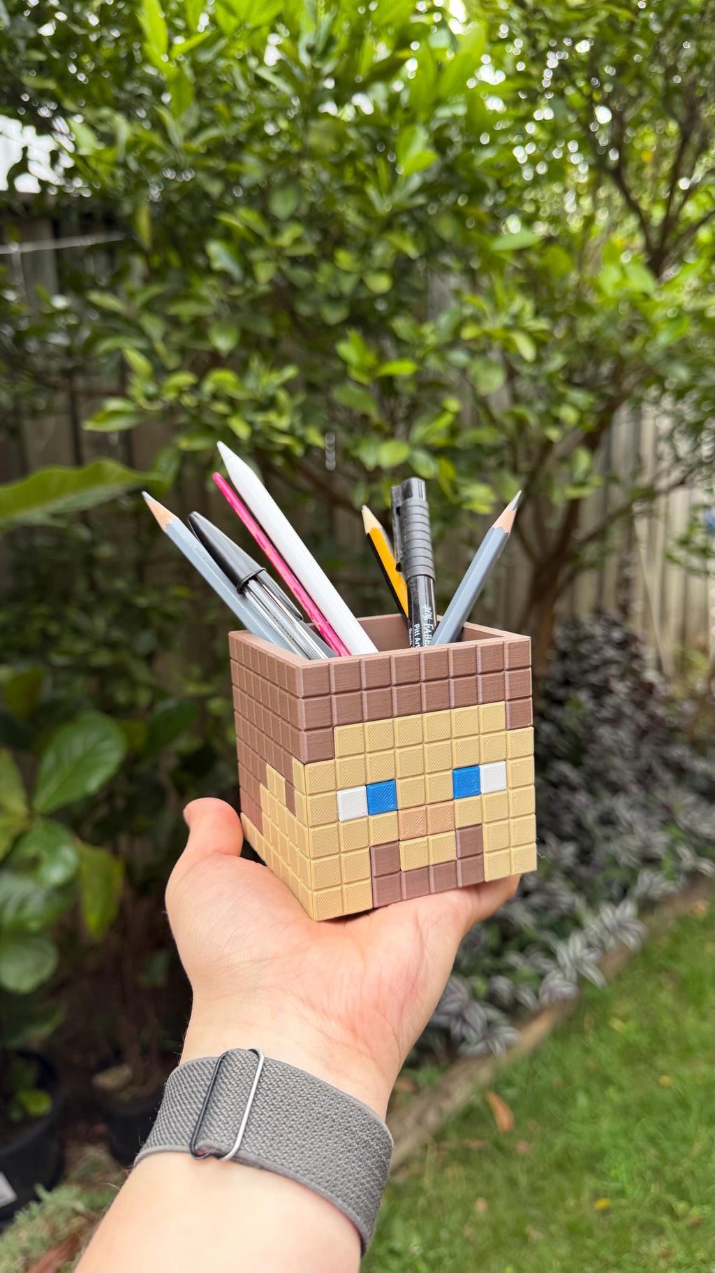 Minecraft Stationary Holders - Steve and Villager - Minecraft Movie Set | Retro Cozy Gaming | Kids videogame gift | Cute Office Table Decor