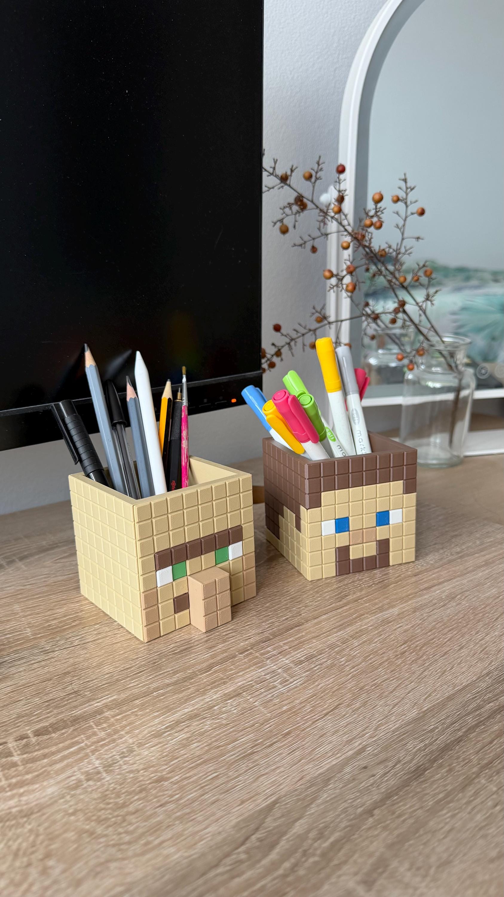 Minecraft Stationary Holders - Steve and Villager - Minecraft Movie Set | Retro Cozy Gaming | Kids videogame gift | Cute Office Table Decor